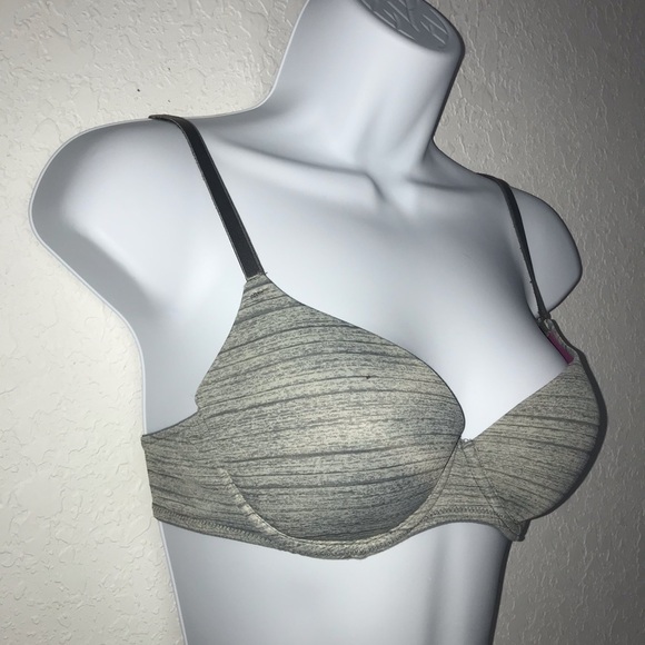 Pink Victoria’s Secret Lightly Lined Everywere Bra - Picture 3 of 4